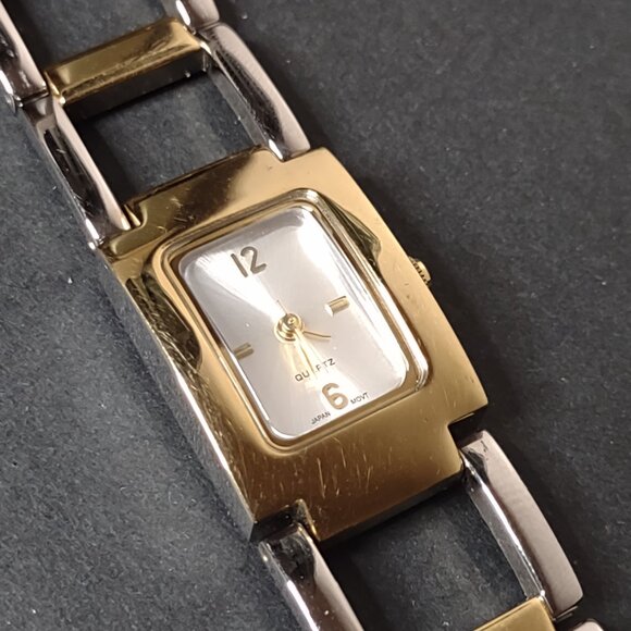 Two Tone Metal Watch With One Removable Link - Picture 2 of 12